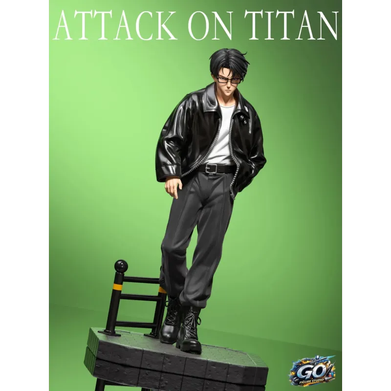 Attack On Titan Captain Levi GO FIGURE - Compra Ahora