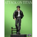 Attack On Titan Captain Levi GO FIGURE - Compra Ahora