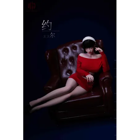 "Spy X Family Yor Forger MIO Studio - Figura Coleccionable"