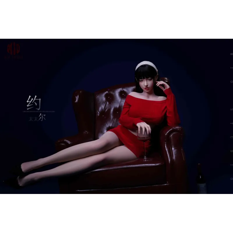 "Spy X Family Yor Forger MIO Studio - Figurine Collectionnable"