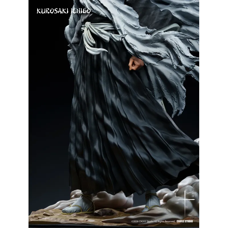 Bleach Kurosaki Ichigo Cross Studio - Collectible Figure
