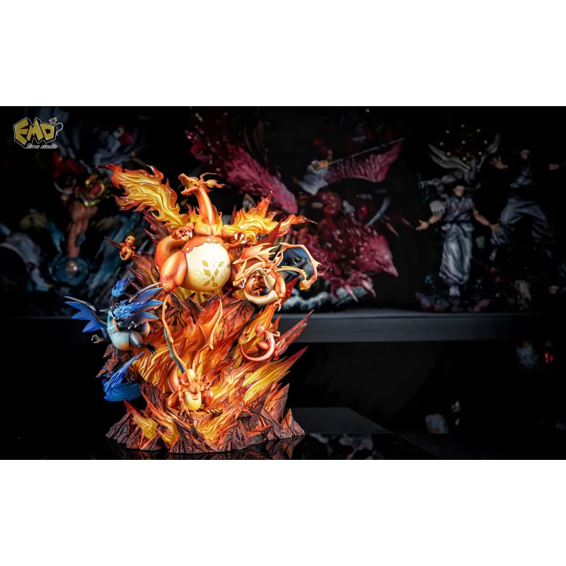 EMO Studio Charizard with LED - Unique Collectible Figure