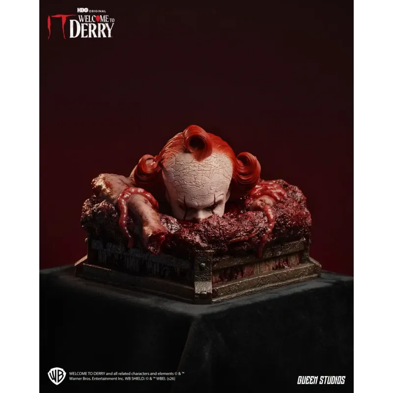 IT: Welcome to Derry Pennywise Queen Studios - Buy Now