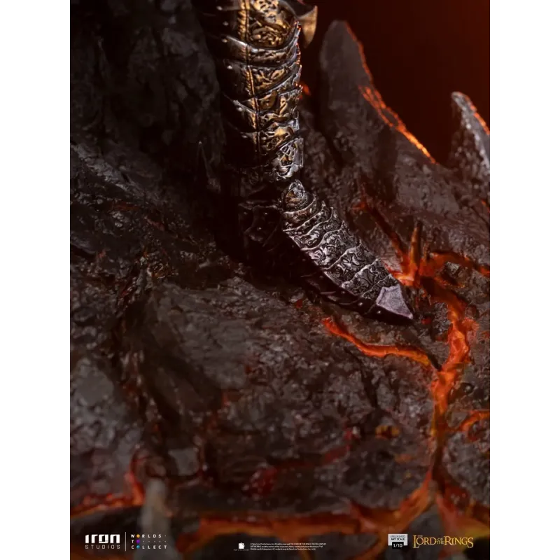 The Lord of the Rings Sauron Unleashed Iron Studios - Buy Now
